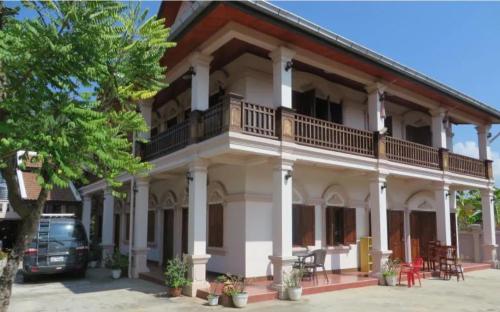 Ban Phanluang Guesthouse - Luang Prabang