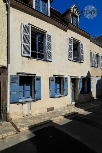 Maison basse-ville - centre historique - Location saisonnière - Chartres