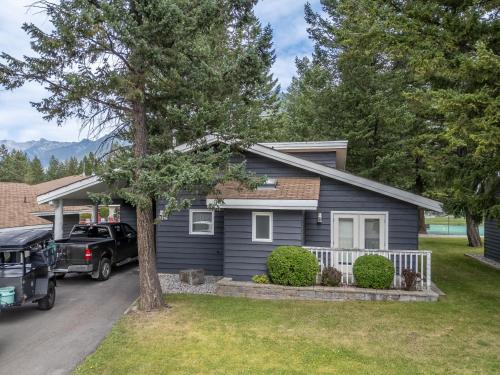 3 bedrooms, 5 beds