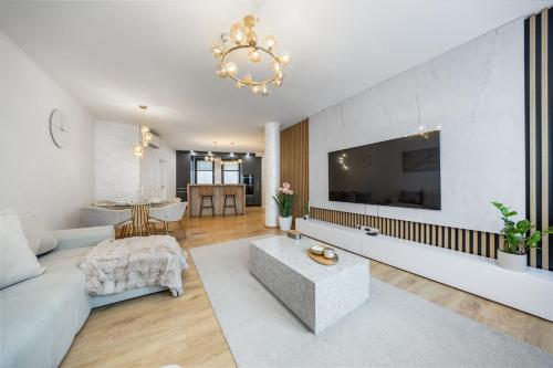 Luxury 2BR Apartment - Old Town Bratislava Center, Bratislava