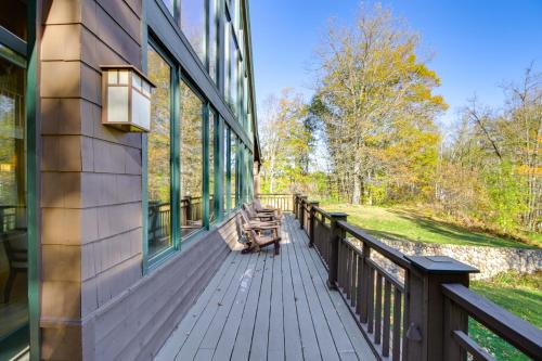 Private Lake and Trail Access Home in Jacobson! in Hill City