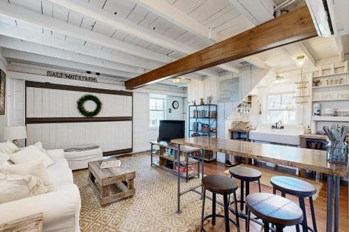 Bayside Barn in 布斯貝港