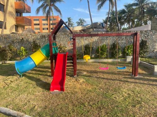 Apartamento con vista al mar in 투카카스