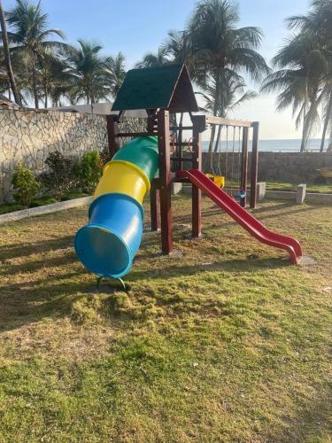 Apartamento con vista al mar in 투카카스