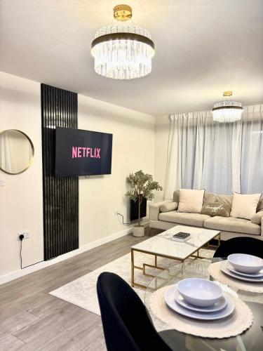 Lux Stays - 2BR Leeds City Centre Apartment - Ground Floor with Free Parking, Leeds (Foto 6)