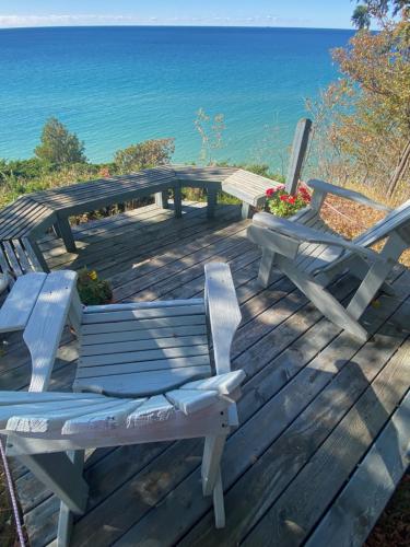 Sunset Serenity - Incredible Home On Lake Bluff!, Frankfort (Foto 7)