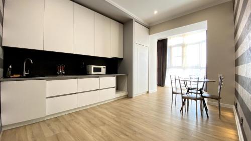 1 room ЖК Альтаир – khách sạn tại Voyenny Gorodok