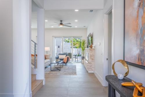 Arlington Park Luxury House in Arlington Park