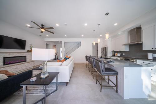 Arlington Park Luxury House in Arlington Park