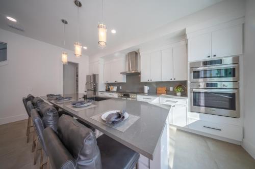 Arlington Park Luxury House in Arlington Park