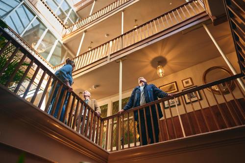 المنظر الخارجي, The Royal Castle in Dartmouth City Center