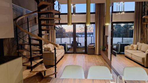Apartament Premium z jacuzzi nad Zegrzem