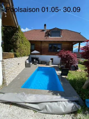 Apartment „AlpView“,Tirol mit Sauna und Pool in Vomp, Österreich