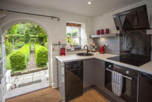 2 Bed in Bath oc-bhr35, Bath (foto 4)