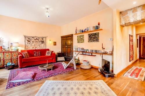 Charming Bright Colosseum apartment, Rome (photo 5)