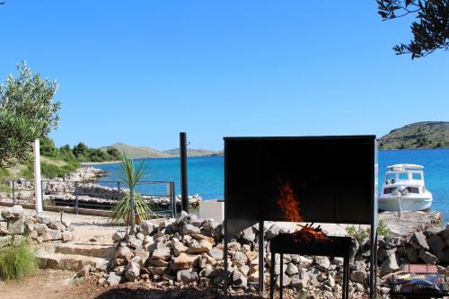 Iekārtas, House Lantina Kornati in Žut