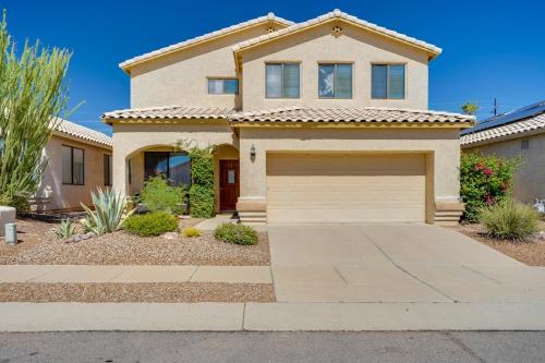 Hike, Bike, Bring Your Pets! Mtn-View Tucson Home, Tucson (photo 2)