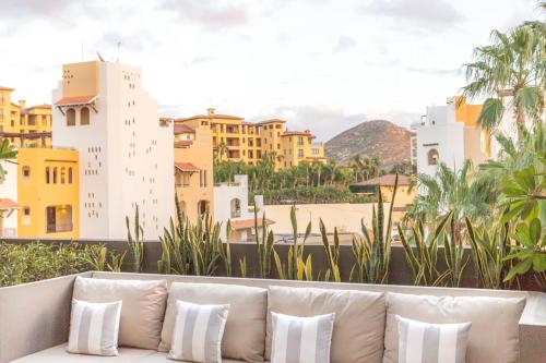 Spacious Modern Condo On Marina by Medano Beach Jacuzzi WiFi
