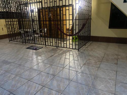 Jage, Paramaribo (photo 2)
