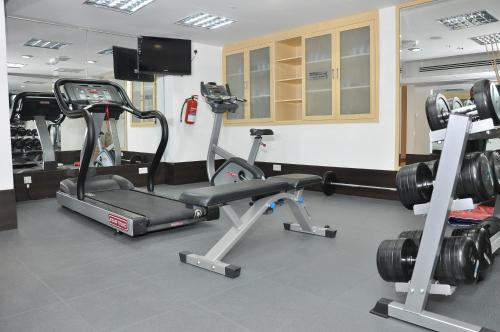 Phoenix Plaza Hotel Apartments - Fitness center