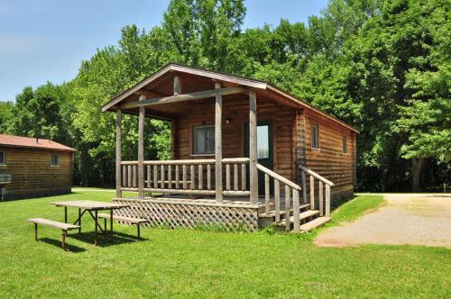 Fremont RV Campground Cottage 28