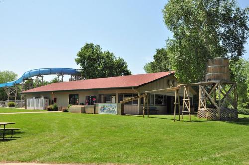 Fremont RV Campground Loft Cabin 1