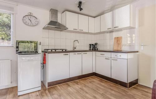 Konyha, Beautiful Home In Erm With Wifi in Erm