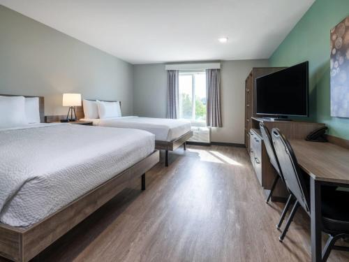 ECHO Suites Extended Stay by Wyndham Springfield Airport PLZ - image 13