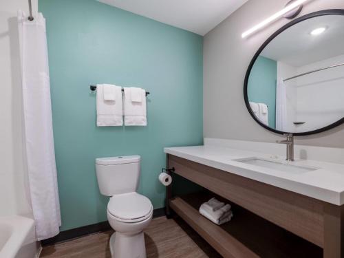 ECHO Suites Extended Stay by Wyndham Springfield Airport PLZ - image 5