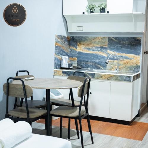 Kitchen, Air'bnb Luxe Malaybalay in Malaybalay