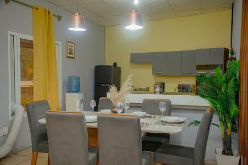 Casa Sto Tomas in ปวยร์โต บาริโอส