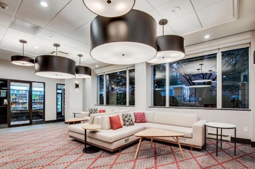 Holiday Inn Washington-Central/White House By IHG - image 3