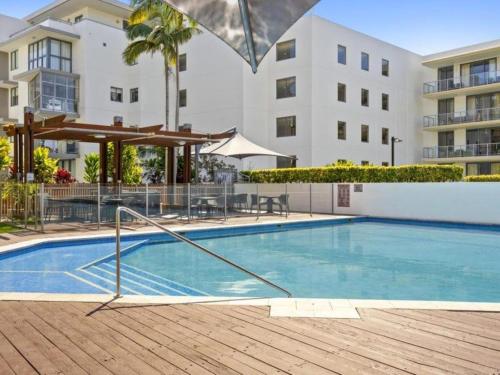 Swell Apartments - Hosted by Burleigh Letting