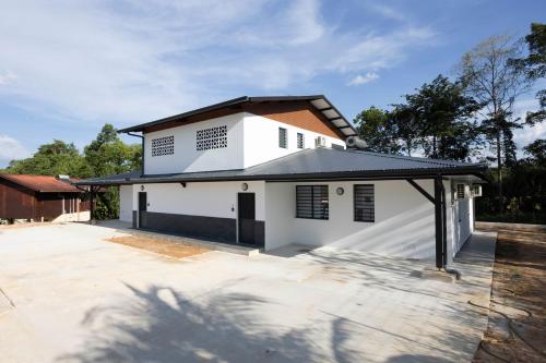 入口, Oreo - Destination Guyane in 馬羅尼河畔聖洛朗