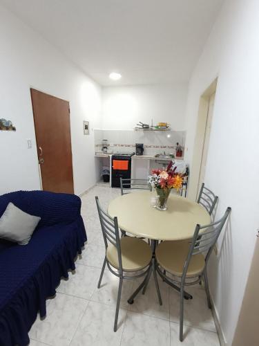 Mini apartamento 2 habitaciones near Manuel Carlos Piar Guayana Airport
