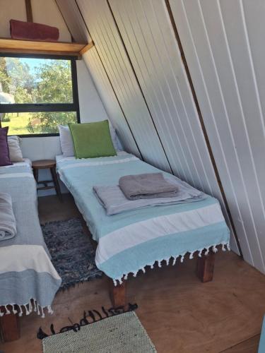 Blouporselein guestfarm cabin in Hermon