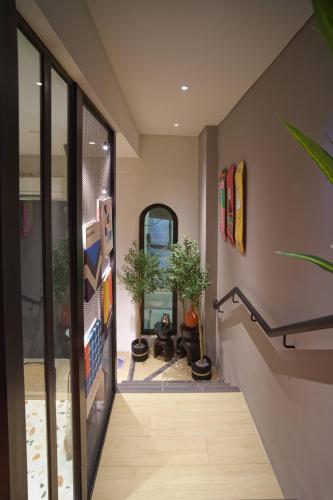 gedeelde lounge/tv-ruimte, Mber@Teck Chye Terrace in Serangoon