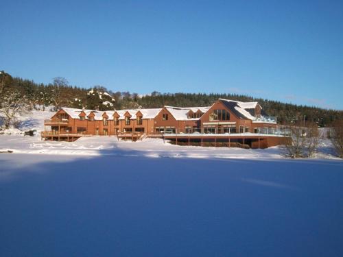 The Lodge on the Loch