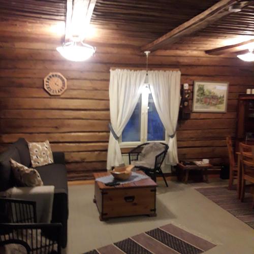 梅靈皮蒂小屋酒店 (Myllyn Pirtti Cottage) in 納米約基