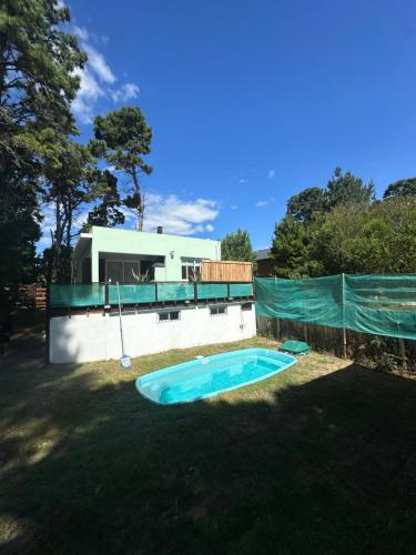 Casa 3 ambientes - 110m2- Tierra Santa Mar Azul