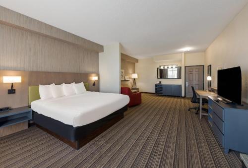 1 queen bed