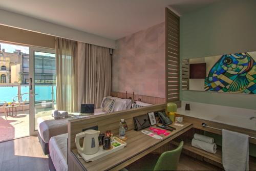 Kubic Athens Smart Hotel - image 11