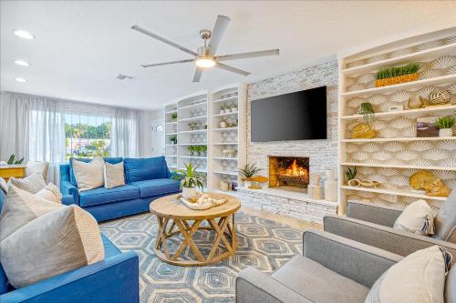 120 E Park Ln in Cocoa Beach, USA