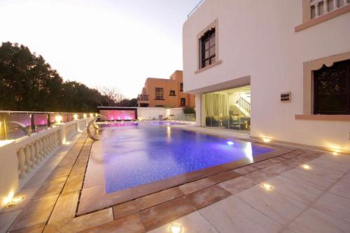 Wecation - 5BR Villa With Private Swimming Pool, Dubaj (fotografie 10)