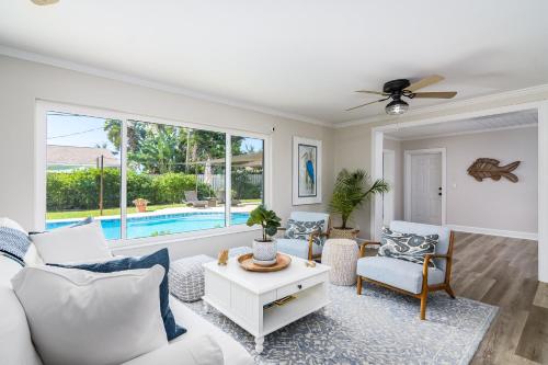 430 Watts Way in Cocoa Beach, USA