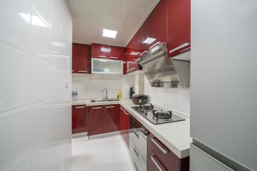Tyms 2BR APT Riverside Garden near Saizeriya (ZhangFeng Jing Pan Plaza)
