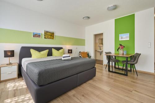 1 king bed
