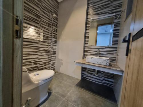 Global Inn Hotel & Residencies - main image
