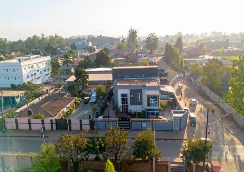 K & S Luxury Hotel