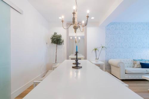 INMalaga Luxury Penthouse Nueva 3 5